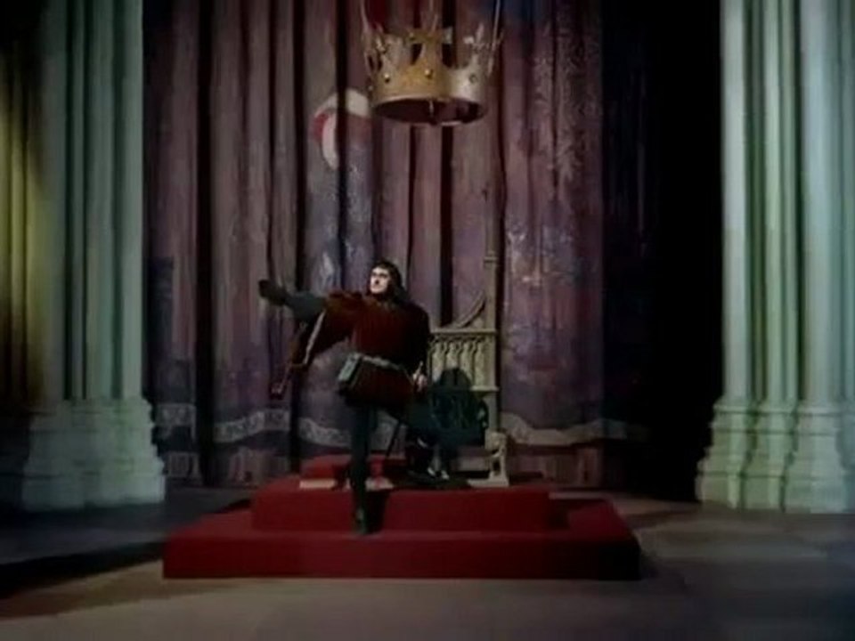 Laurence Olivier in Shakespeare's Richard III - Now Is The Winter Of Our Discontent. (1955)