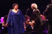 Ünlü tenor Carreras konser verdi