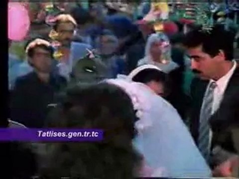 seslipus.com(mesut)Gülüm (MaviMavi) - Ibrahim Tatlises - Hülya Avsar - YouTube