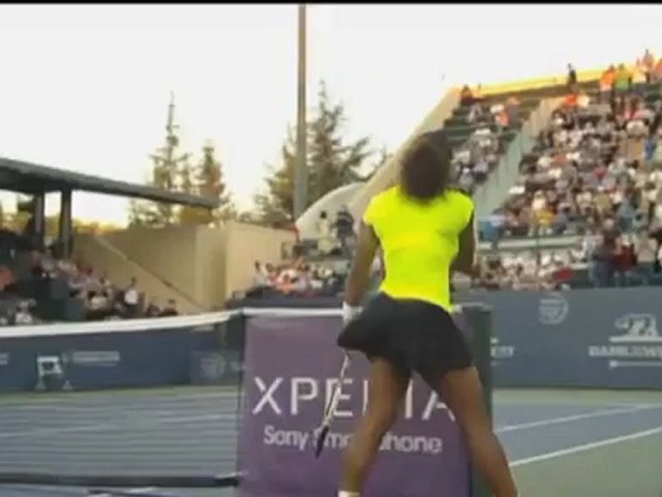 Stanford: Serena ballert Cirstea weg