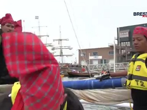 Les Tonnerres de Brest 2012 : Rencontre avec les marins indonésiens