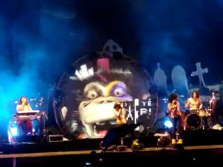 SHAKA PONK "Let's Bang" par FXS François-Xavier Scharschmidt aux Eurockéennes 2012