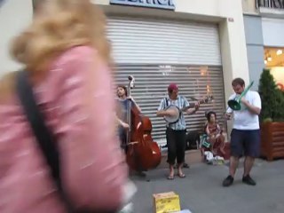 istiklalde müzik ziyafeti