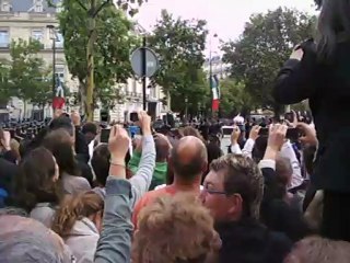 "Mon 14 juillet 2012" : La difficulté pour un citoyen Lambda de voir passer le nouveau chef des Armées