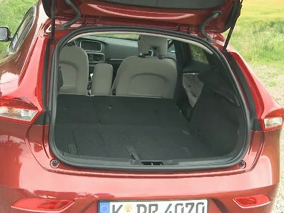 Nuevo Volvo V40 | 2013 - HD - Español