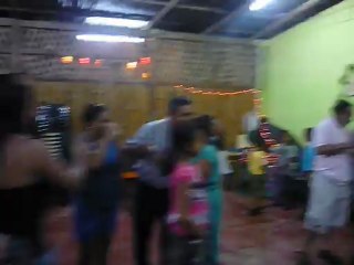 brindis en frances noooo en españolll