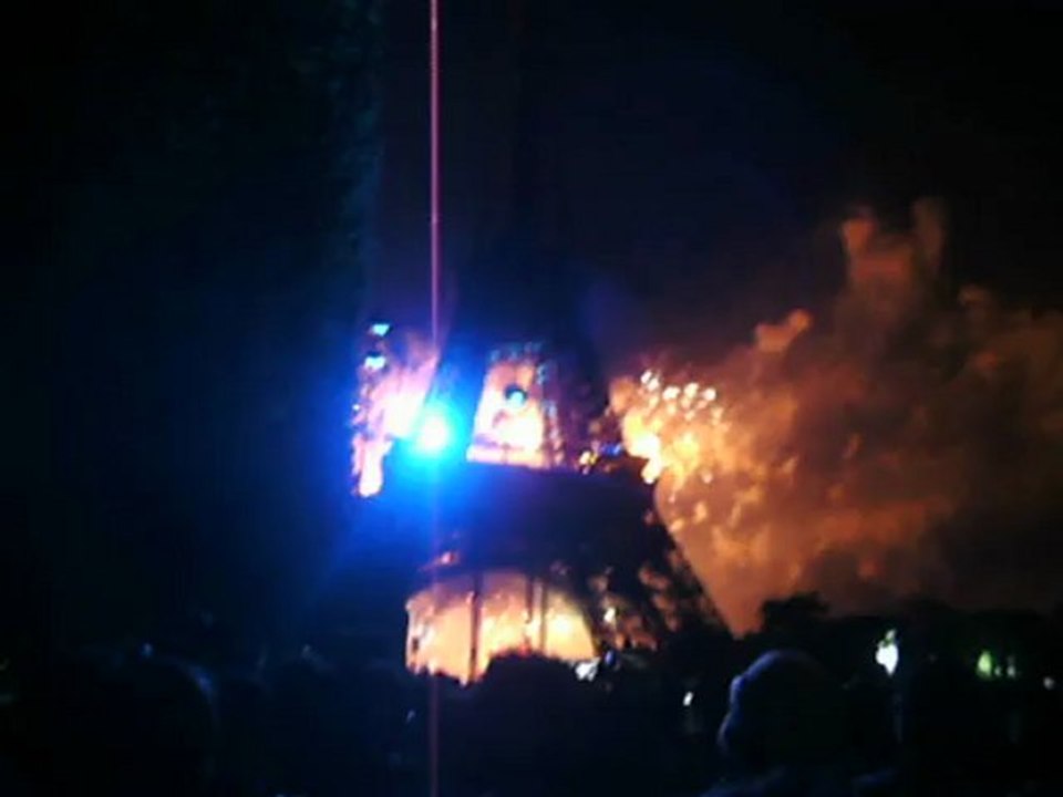"Mon 14 juillet 2012" Feu d'artifice : La Tour Eiffel en fête