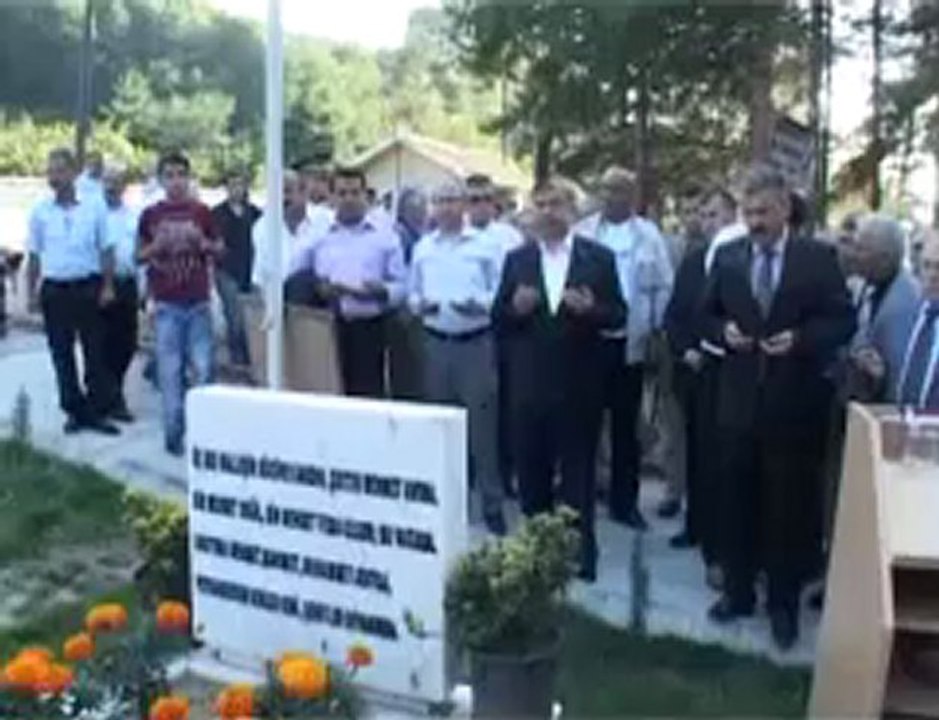 BAKAN YILMAZ EREĞLİ'YE GELDİ