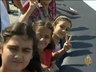 حشود الجيش السوري على مداخل الرستن