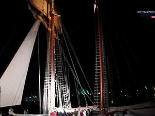 Les Tonnerres de Brest 2012 : Parade nocturne du 15 juillet