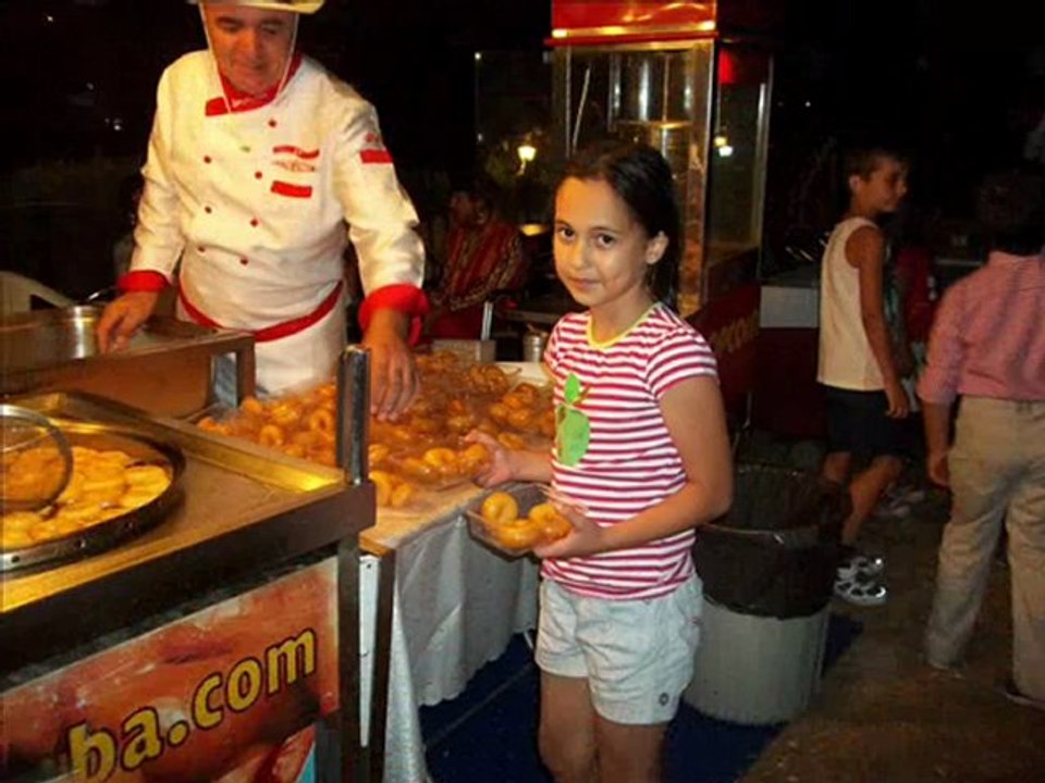 Fenerbahçeli Lokmacı Baba, Galatasaraylı Suheyb Yaser,Sünnetin'de,