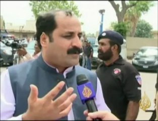 الأمن الباكستاني يسيطر على شوارع كراتشي