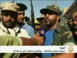 تواصل المعارك بين الثوار وكتائب القذافي