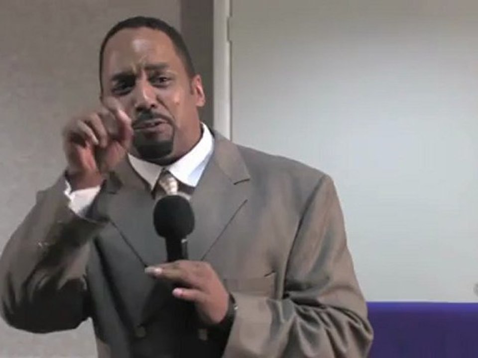 Apostle Dr. Pierre Bennett Preaching Jan 30, 2011 Part 1 of 3
