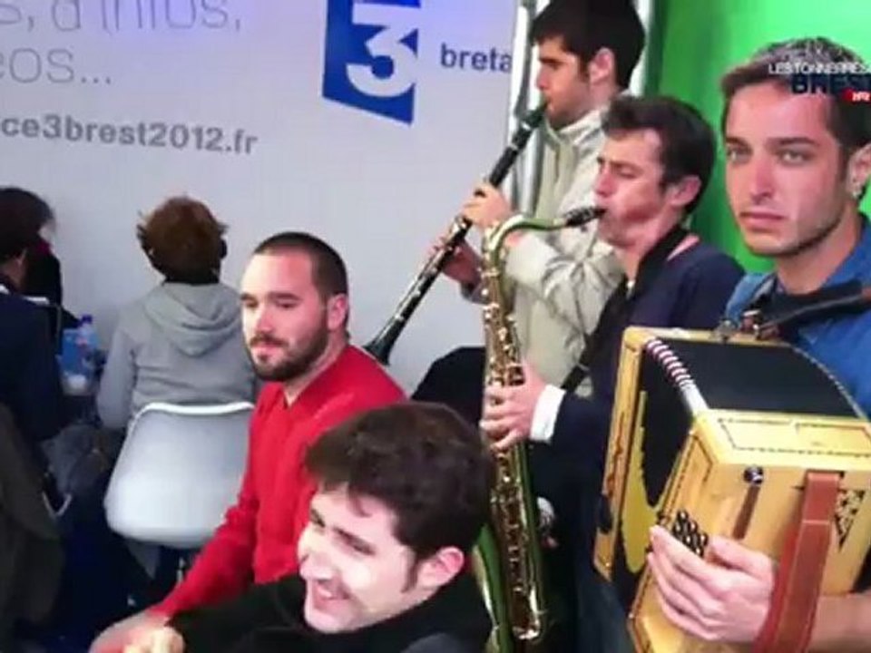 Les Tonnerres de Brest 2012 : Les Dispac'h de Morlaix