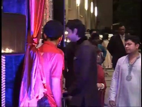 Red Carpet Sangeet Ceremony Of Esha Deol & Bharath Takhtani-01