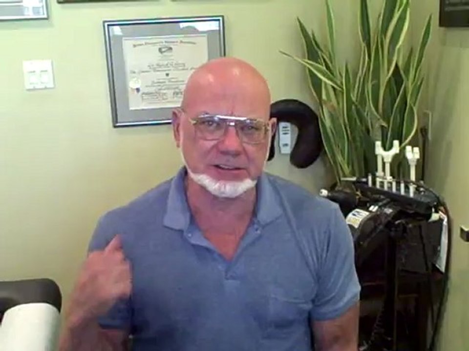 K laser Treats Neck and Shoulder injury/ Pain  - Michael D.Berry,D.C.-  Chiropractor Orange, CA