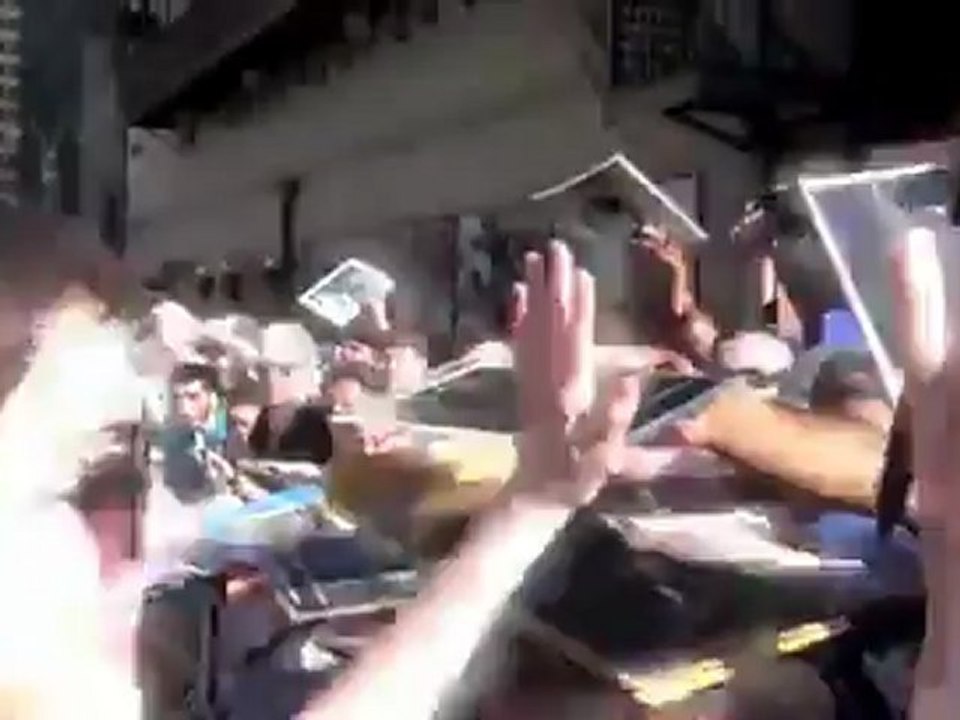 Anne Hathaway Expecting First Baby?