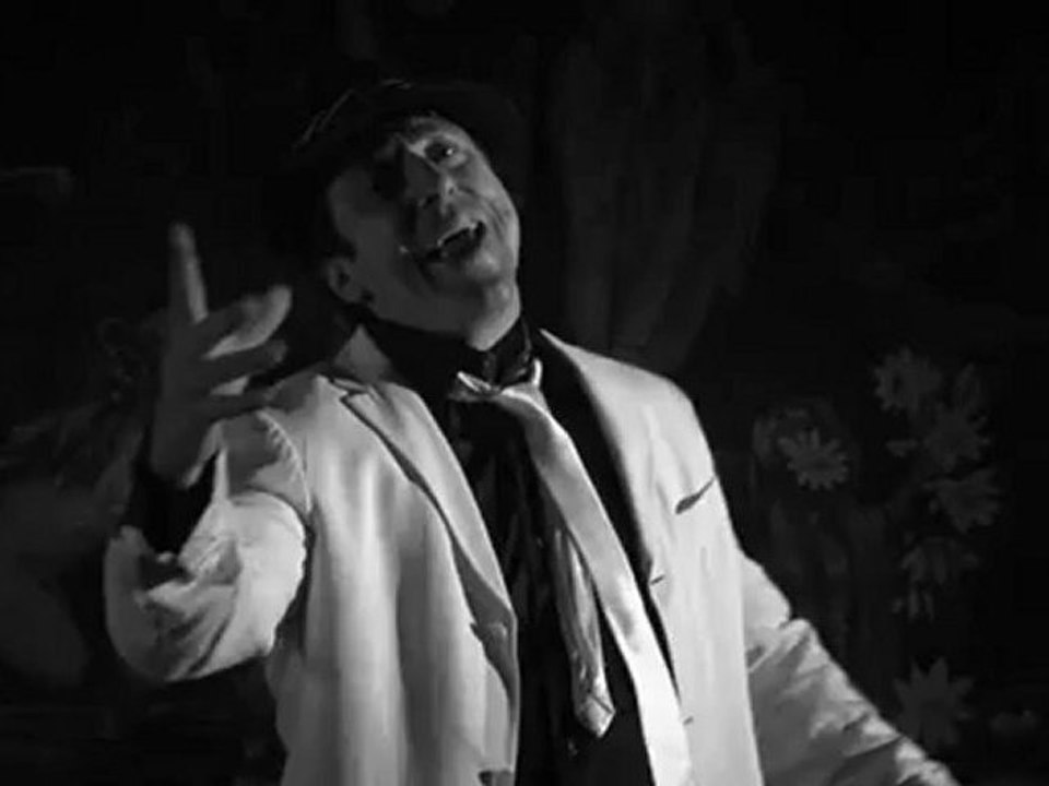 BOYS-BĘDZIESZ MOJA (Oficjalny teledysk)