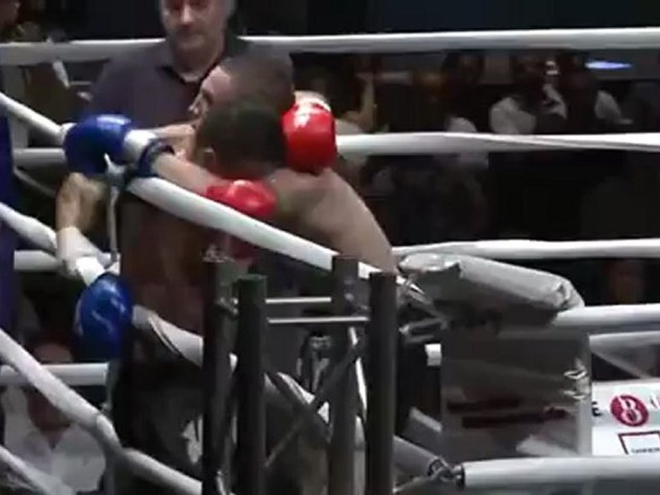 Full Muay Thai Fight Veillard vs Selmani 3/3