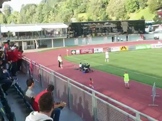 Αποθέωση του Ράφικ Τζεμπούρ μετά την επίτευξη του τέρματος κόντρα στην Αλάνια Βλαντικαβκάζ