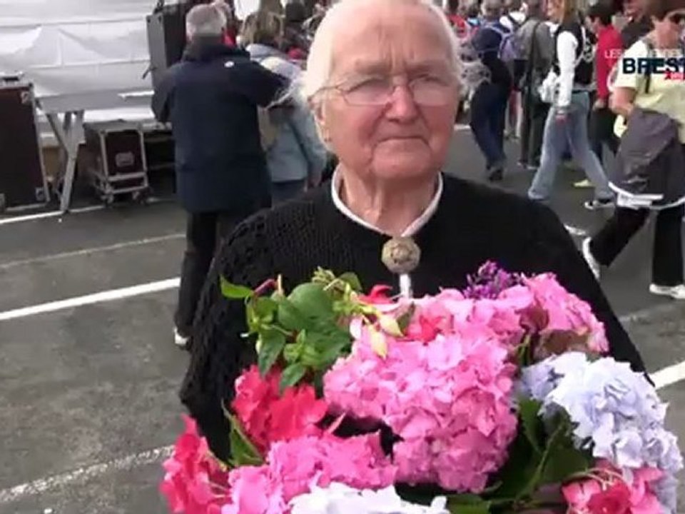 Les Tonnerres de Brest 2012 : Anna, la prêcheuse d'amour !