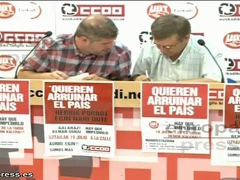 El lehendakari muestra su disconformidad a los recortes