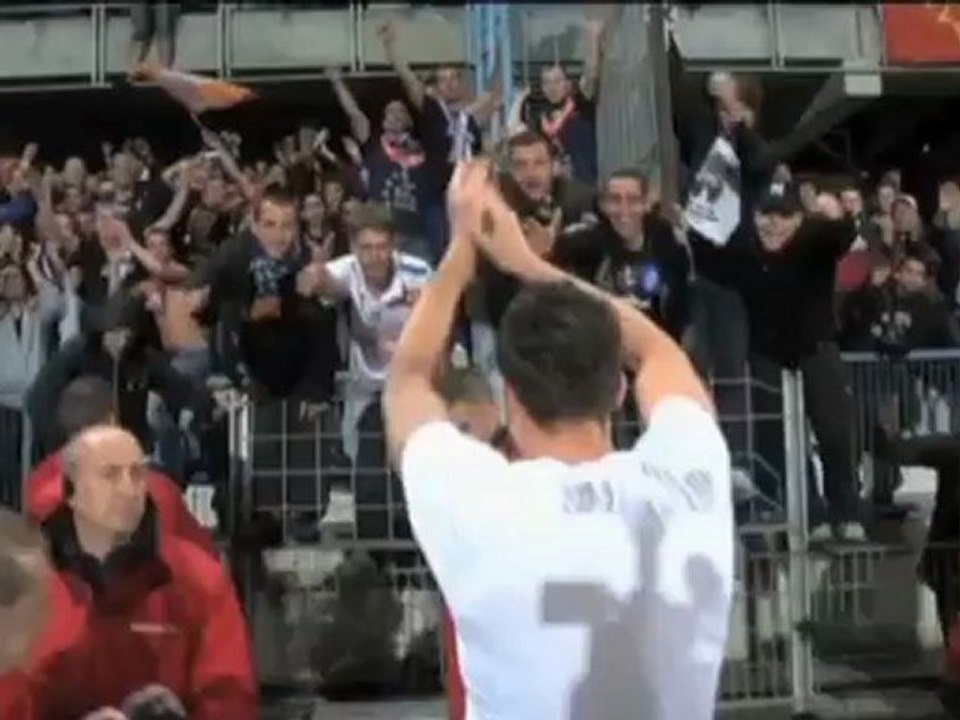 Poldi und arsenal greifen an