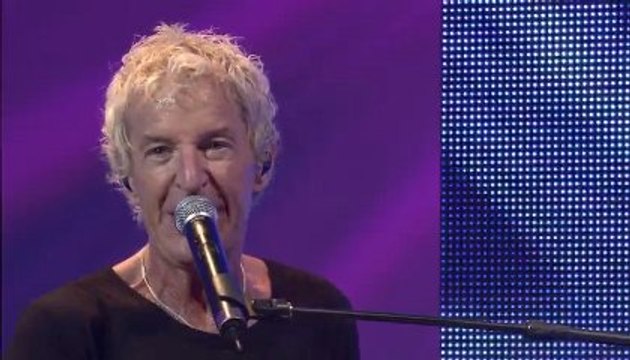 REO Speedwagon - Keep On Loving You (LIVE)