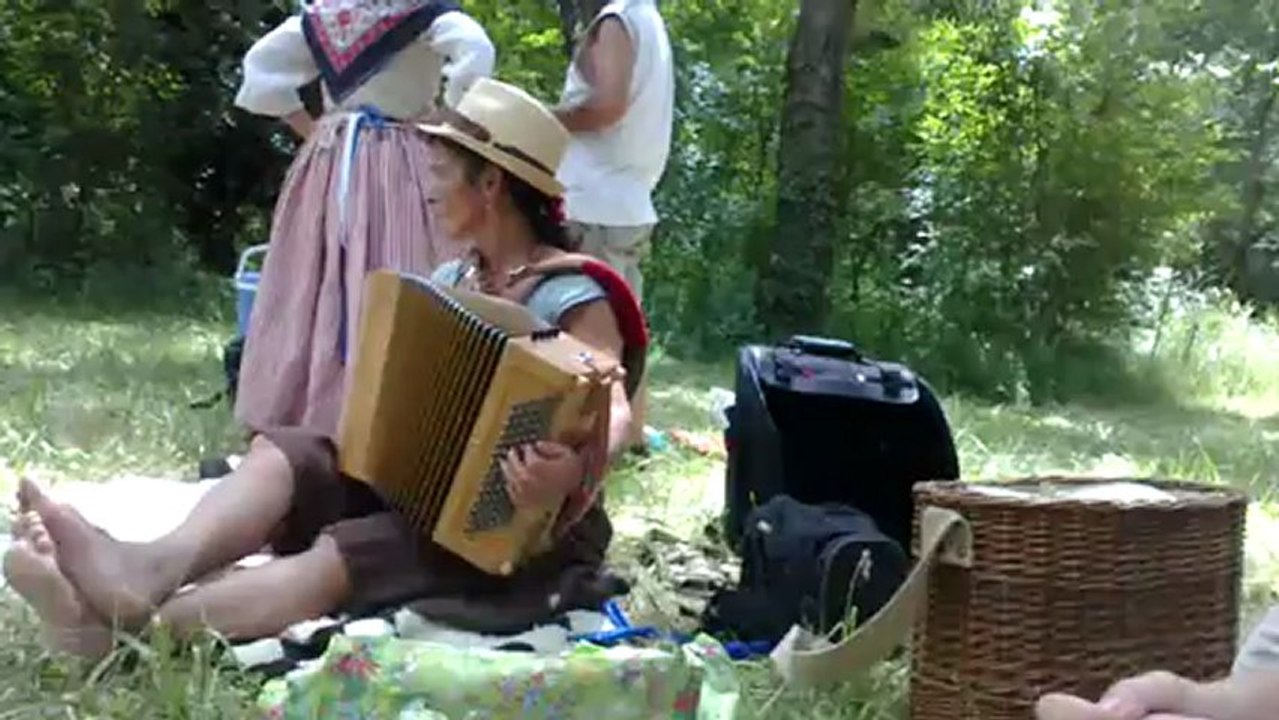 repos des moissonneurs.mp4