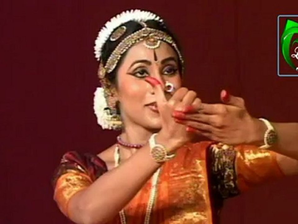 Keerthi Yemandu - Drishya Bharatham- Kirti Ram Gopal - Vol-10.wmv