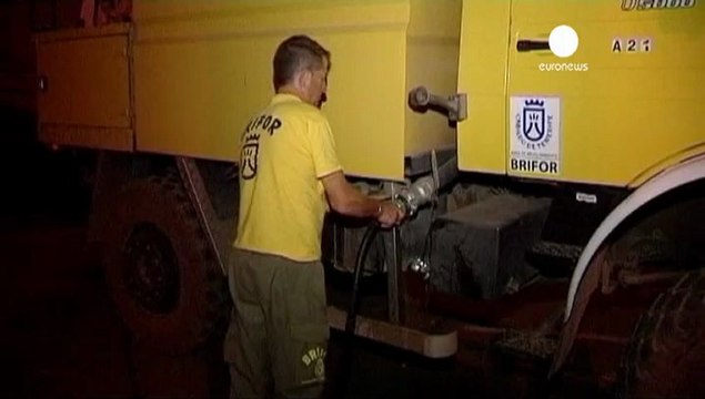 Thousands evacuated as fires rage on Tenerife