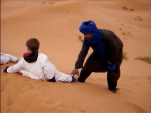 Trek famille désert Maroc - Randonnee vallée du Draa avec Enfants - Camp Surf sur Dunes - Desert en Famille Maroc