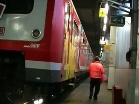 Taguer un train et se faire surprendre