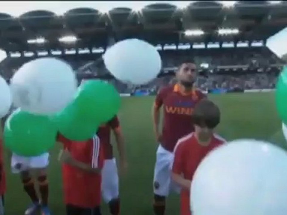 Per Fallrückzieher ins Glück! Boyd trifft bei Debüt für Rapid Wien