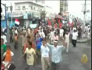 الثوار يرفضون التسوية السياسية للثورة اليمنية