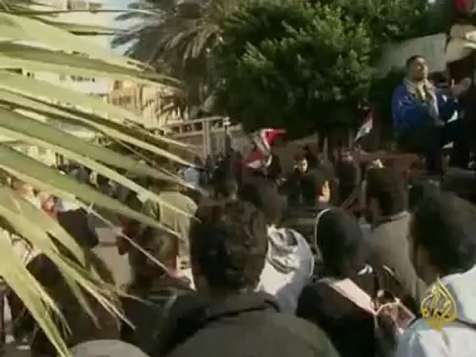 تظاهرات معارضة وأخرى مؤيدة للمجلس العسكري بالإسكندرية