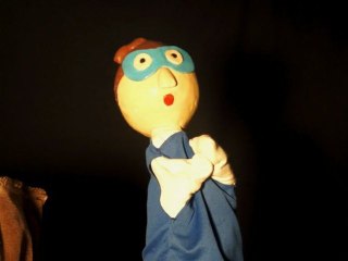 Présentation du spectacle de marionnettes "Et Puits"