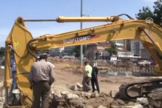 ''Plajda define arıyorlar''