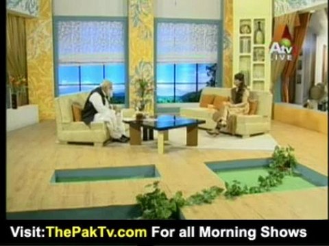 A Morning With Farah - 18th July 2012 - Part 2/6