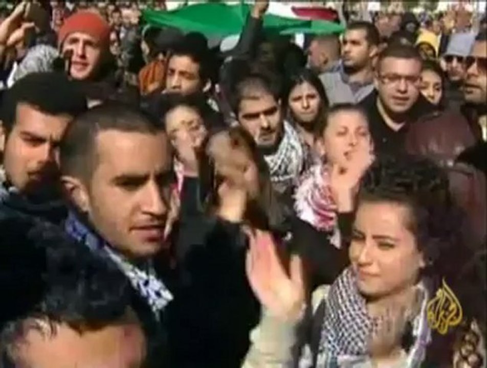 فلسطينيي 48يتظاهرون أمام مقر الحكومة الإسرائيلية