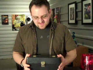 CGRundertow NES GAME CARRYING CASE Accessory Review