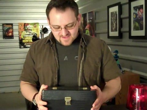 CGRundertow NES GAME CARRYING CASE Accessory Review