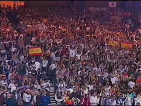 Zinedine Zidane Golazo - Champions League Final Real Madrid Bayer Leverkusen
