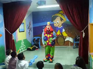 Payasos economicos para fiestas desde $600 tel:8636-1773