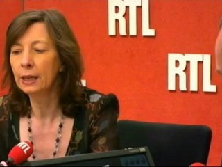 "Les partis politiques se réorganisent  : au PS on verrouille, à l'UMP on s'amuse" par Marie-Bénédicte Allaire