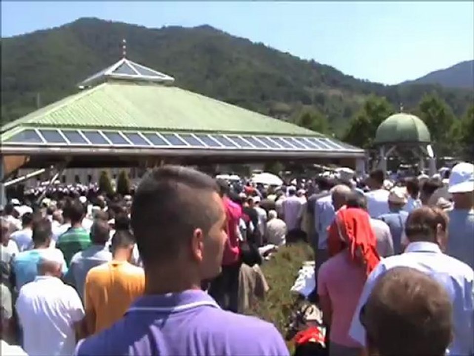 Srebrenitsa Katliamı Yıldönümü Törenleri