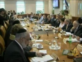 البرلمان الإيراني يدعو للتعاون مع وكالة الطاقة