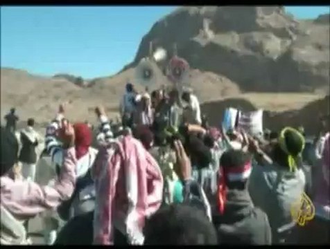 مقتل وجرح العشرات في مسيرة الحياة الراجلة