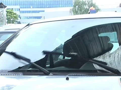 Comment changer les balais d'essuie-glaces ?